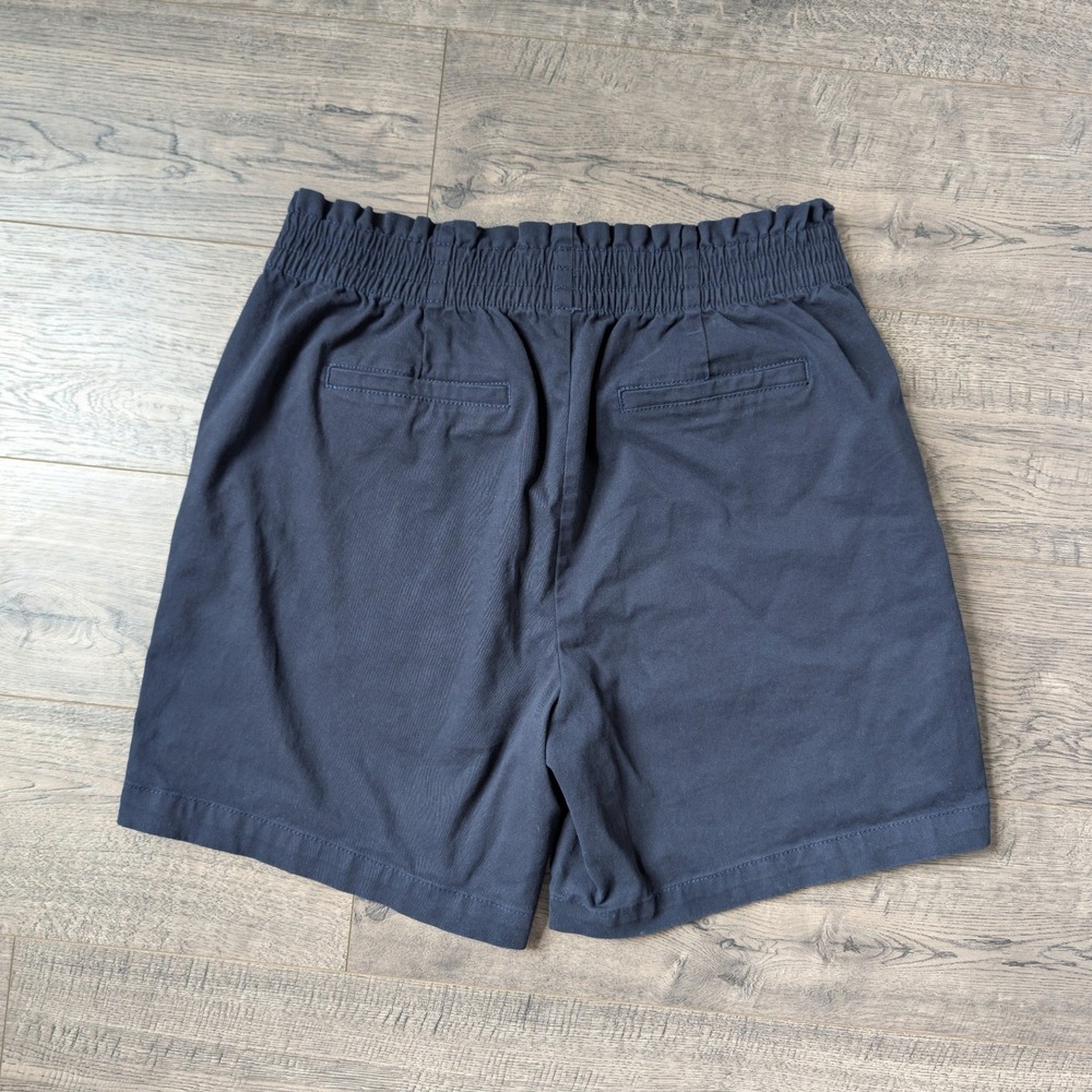 Gloria Vanderbilt Navy Blue Paperbag Waist Shorts Size 6 Elastic Drawstring - Picture 2 of 8